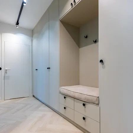 Apartament Doki 37 公寓 *